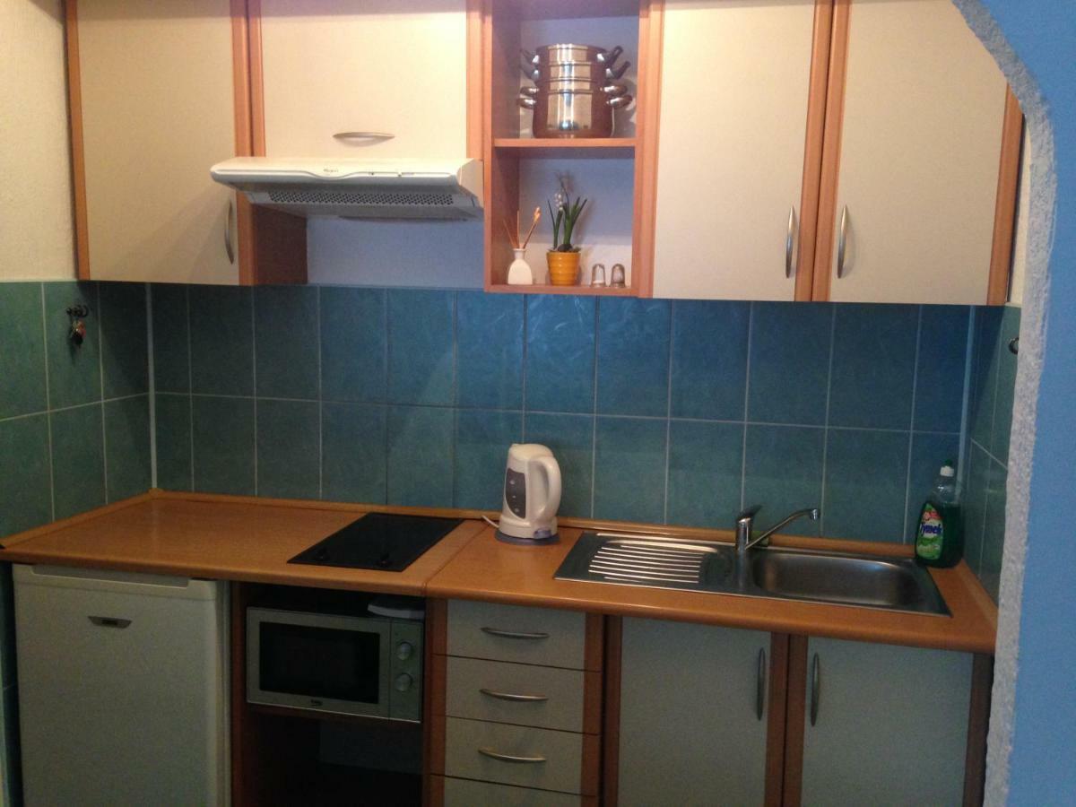 Apartament "Kometa" Podczele Kołobrzeg Exterior foto
